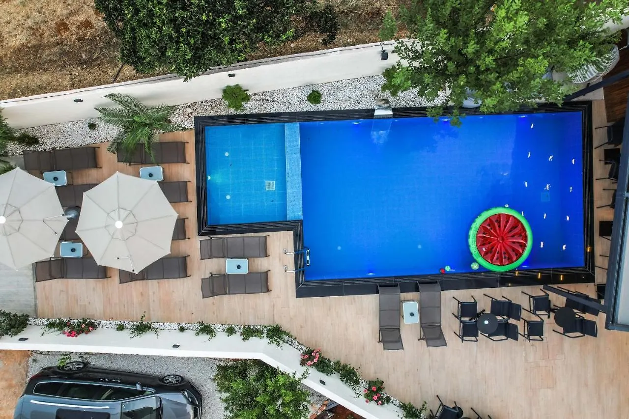 Duka'S Hotel Ksamil