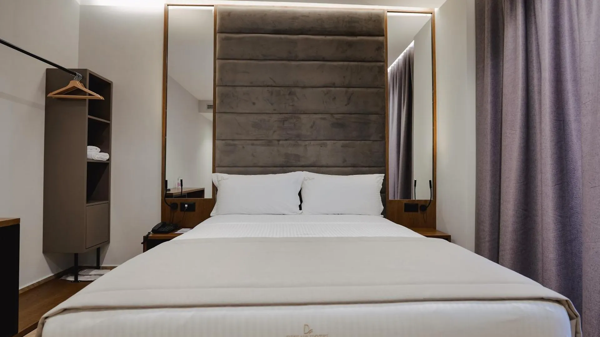 Duka'S Hotel Ksamil