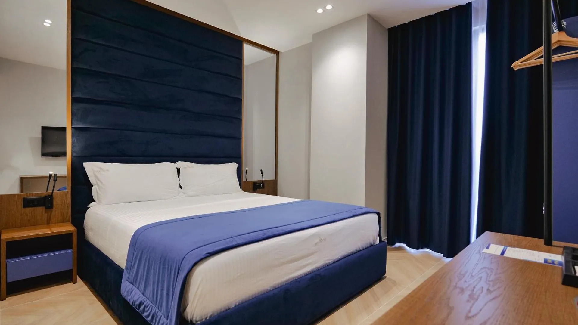 Duka'S Hotel Ksamil Albania