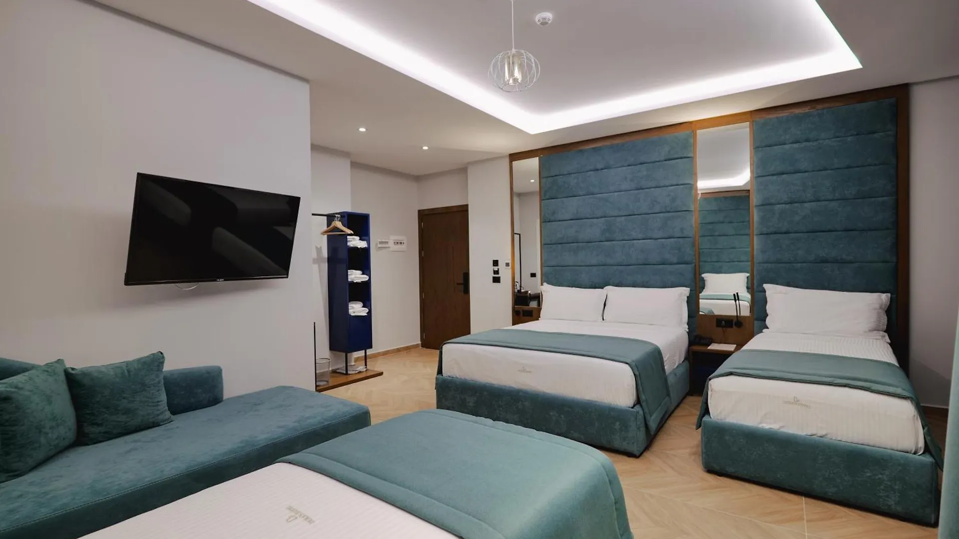Duka'S Hotel Ksamil Albania