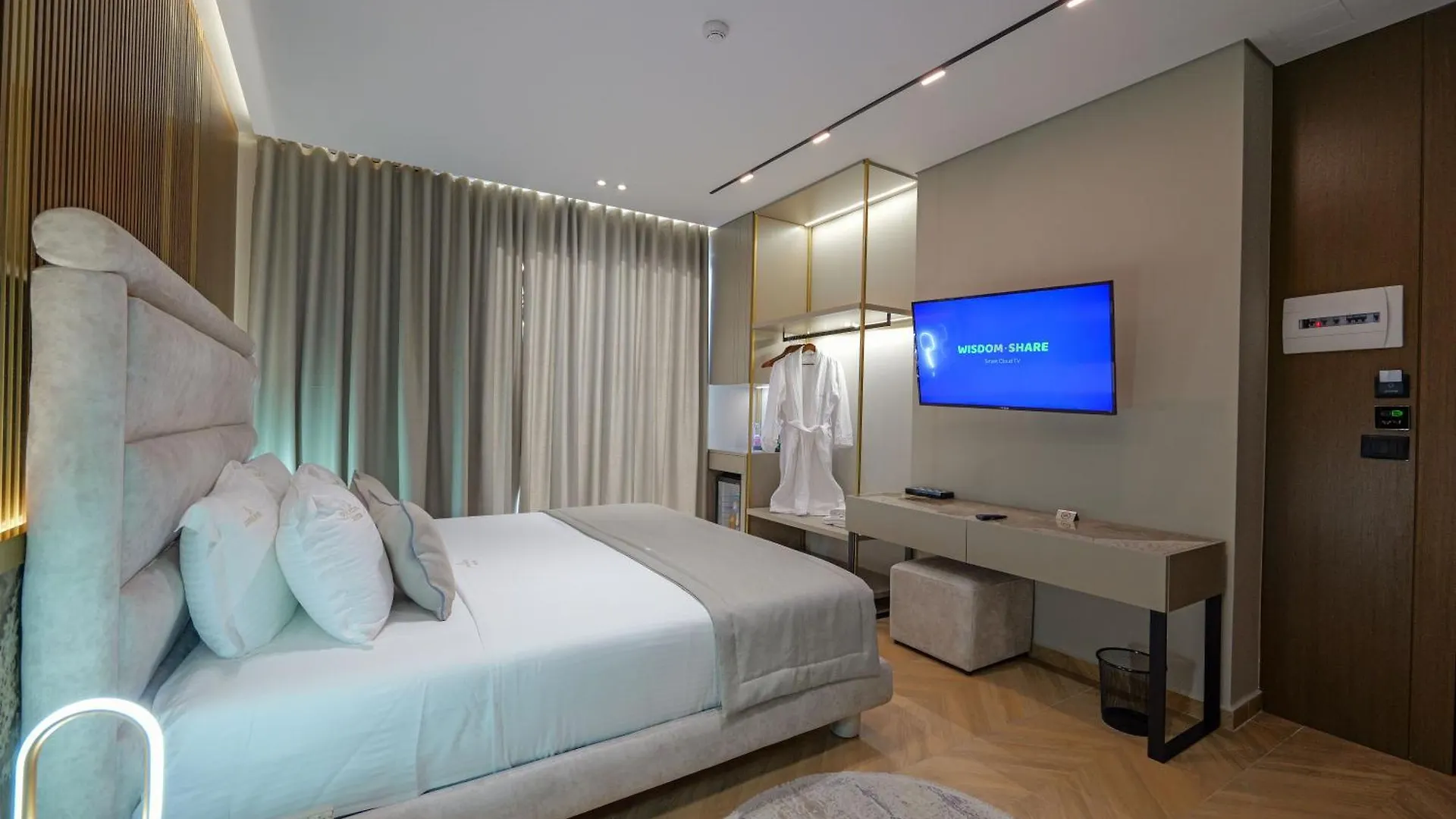 Duka'S Hotel Ksamil