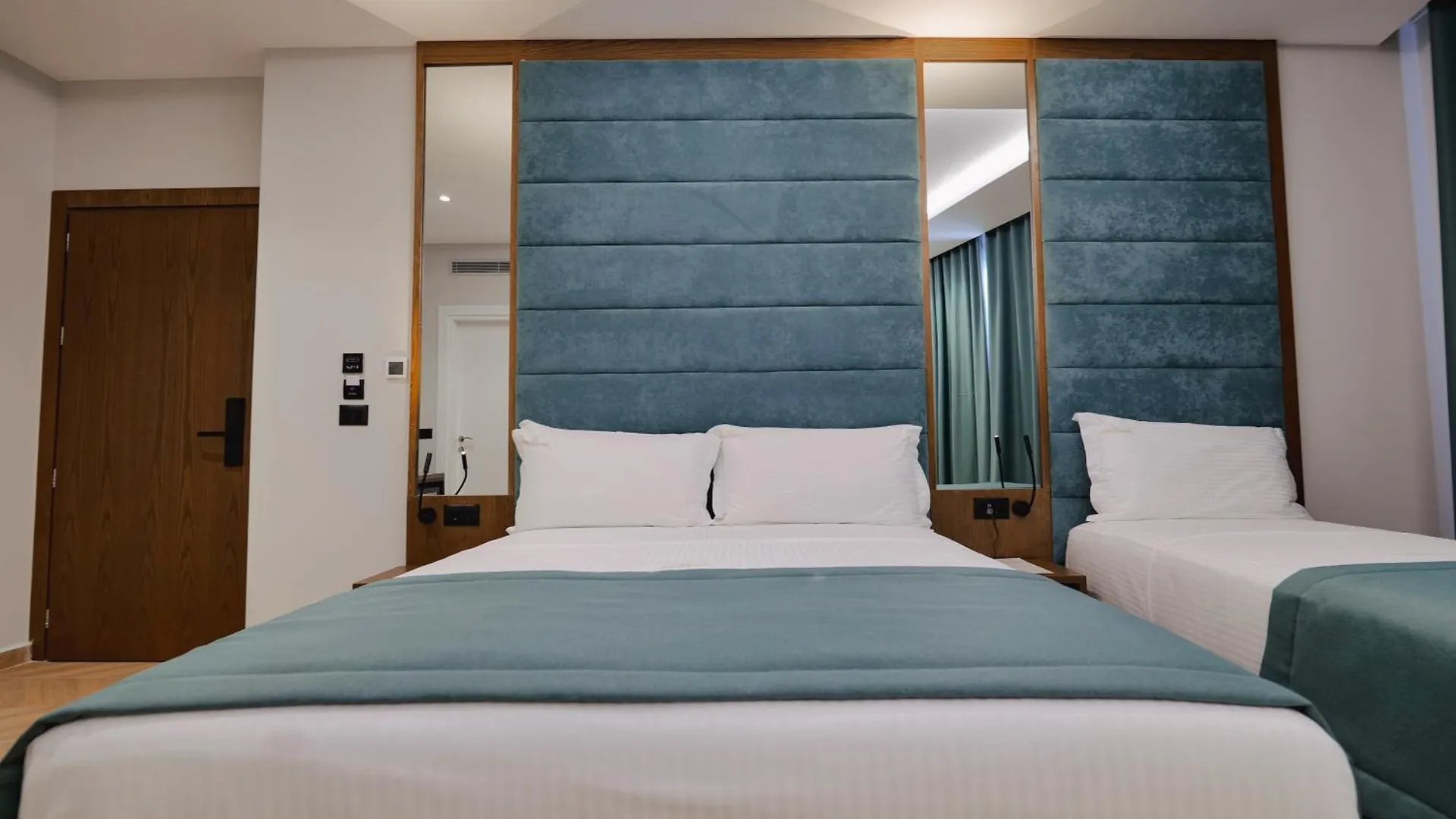 Duka'S Hotel Ksamil