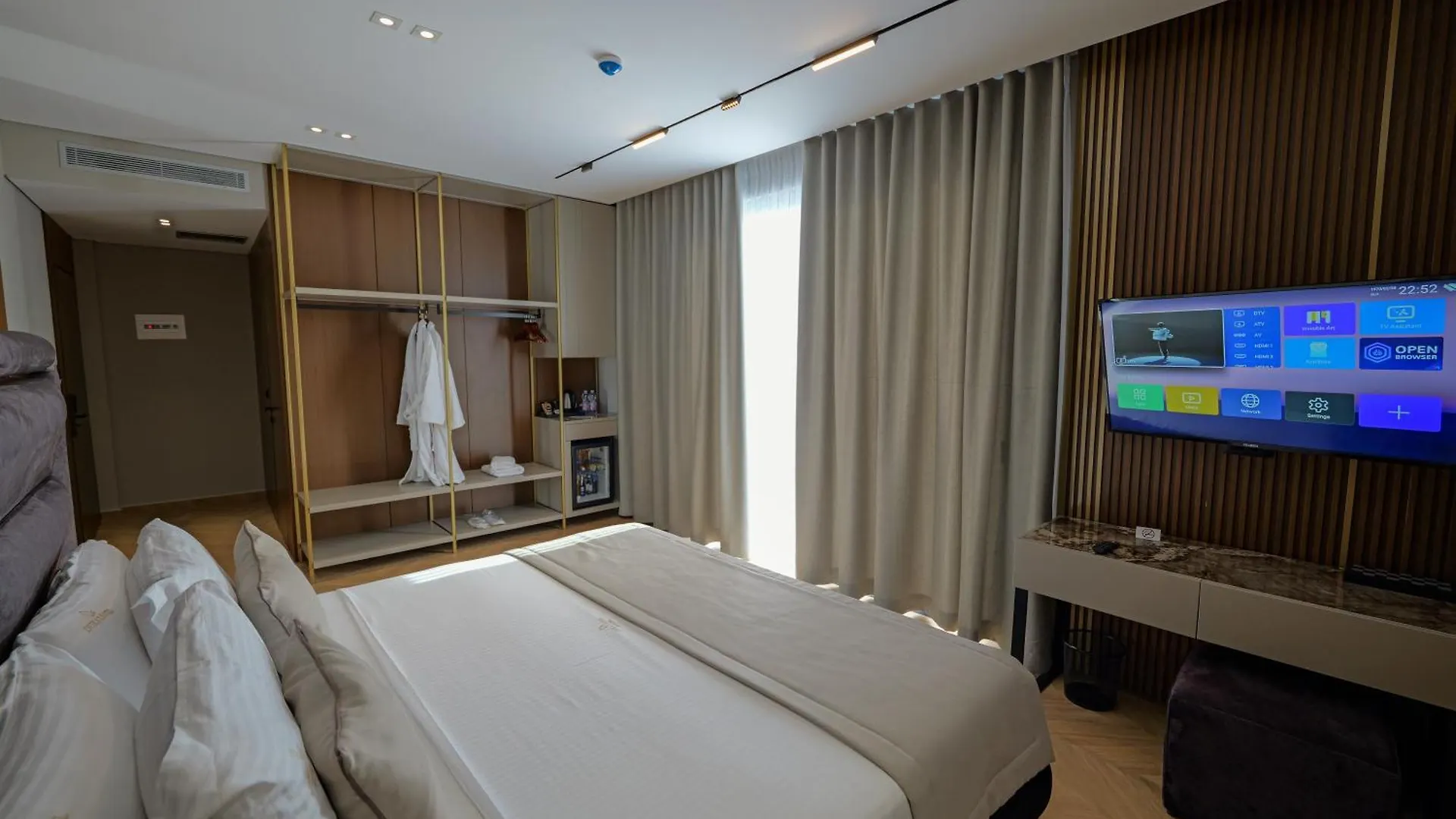 Duka'S Hotel Ksamil