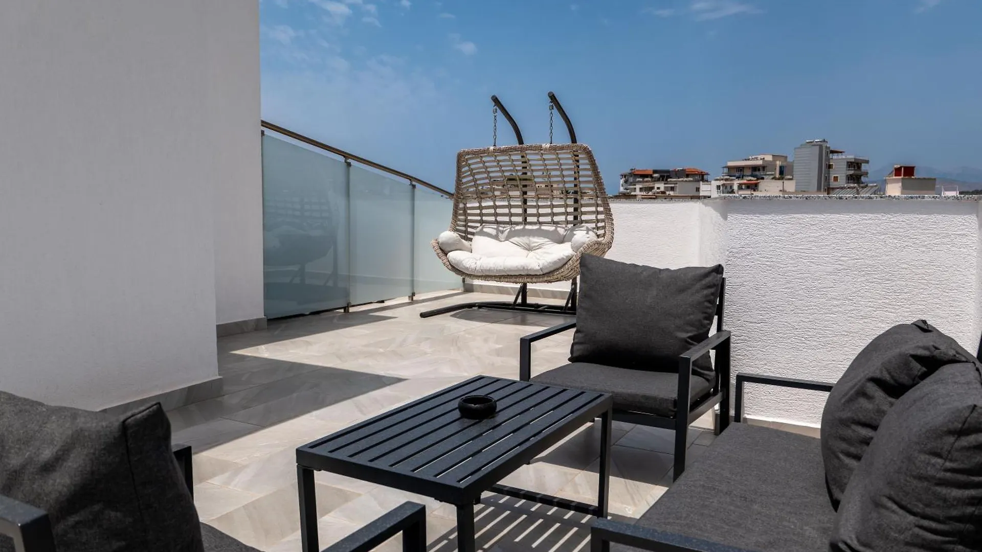 Duka'S Hotel Ksamil